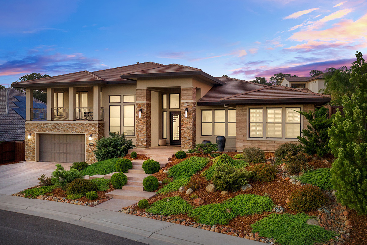 4 - 4,999 SQFT